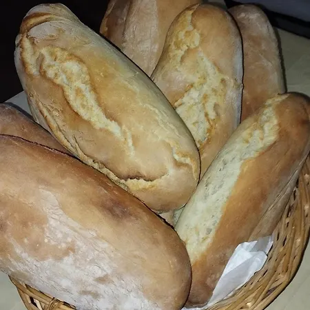 La Tana Del Cinghiale Farm stay Santa Vittoria in Matenano